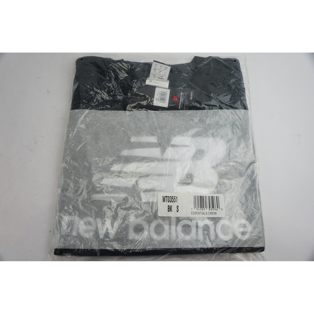 New Balance Essentials Crew‎ Womens S Black Graphic Logo Sweatshirt WT03551 New